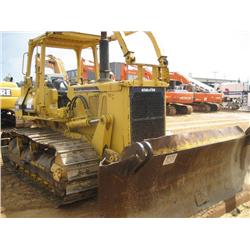 KOMATSU D58E CRAWLER TRACTOR