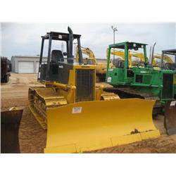 KOMATSU D39E-1 CRAWLER TRACTOR