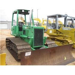 KOMATSU D38P CRAWLER TRACTOR