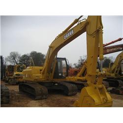 JOHN DEERE 200C LC HYDRAULIC EXCAVATOR