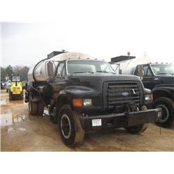 1995 FORD F800 S/A DISTRIBUTOR TRUCK