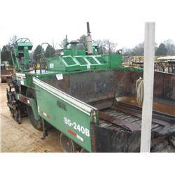 BARBER-GREEN BG240B ASPHALT PAVER
