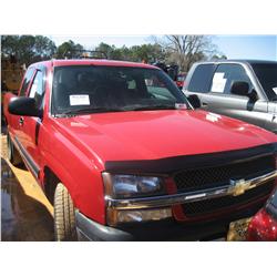 2004 CHEVROLET C1500 EXTENDED CAB PICKUP
