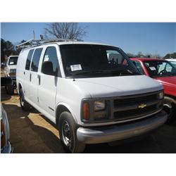 1999 CHEVROLET 2500 VAN