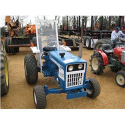 FORD 1000 FARM TRACTOR