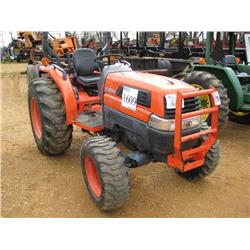 KUBOTA L3830 4X4 FARM TRACTOR
