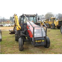 MASSEY FERGUSON 4263 FARM TRACTOR
