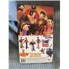 Image 2 : MCFARLANE THE BEATLES YELLOW SUBMARINE PAUL WITH GLOVE & LOVE BASE ACTION FIGURE