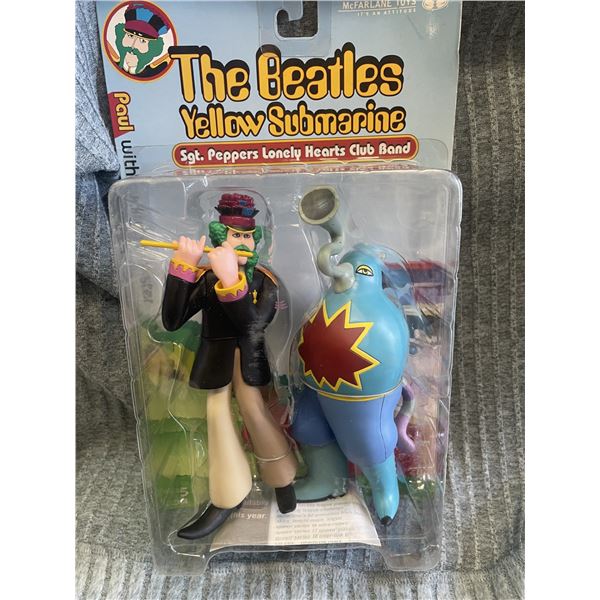 MCFARLANE THE BEATLES YELLOW SUBMARINE PAUL WITH SUCKING MONSTER ACTION FIGURE