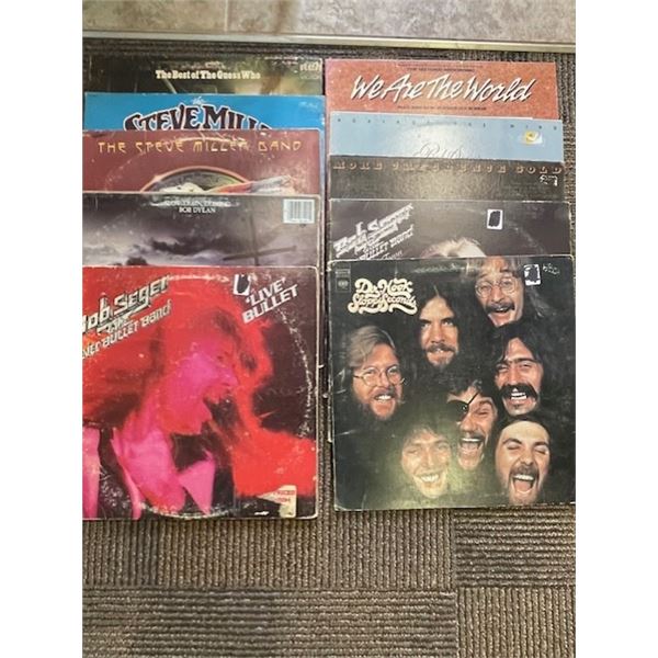 Lot of records 10
