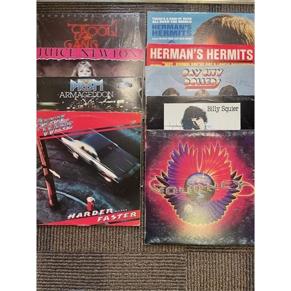 Lot of Records 10
