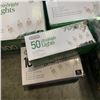 Image 4 : 2 XMAS LIGHTS 300PK AND 100 PACK WITH DARK GREEN DECORATIVE BALLS
