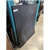 Image 1 : THICK RUBBER MAT, 4' X 3'