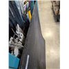 Image 3 : THICK RUBBER MAT, 4' X 3'