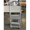 Image 2 : TWO STEP FOLDING LADDER