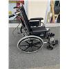 Image 2 : INNVACARE FOLDING WHEELCHAIR