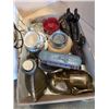 Image 1 : BOX OF VARIOUS COLLECTIBLES