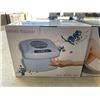 Image 2 : NEW NAIL DRYING MACHINE AND 2 NEW RIORAND WAXWARMER KITS WITH WAX
