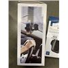 Image 2 : WIRELESS CHARGING CAR MOUNT, FITNESS ARM BAND AND PHONE BELT BAG