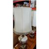 Image 3 : 2 LAMPS