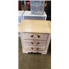 Image 2 : 9 DRAWER DRESSER WITH CUPBOARD