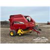 Image 2 : 2007 NEW HOLLAND BR780A ROUND BALER