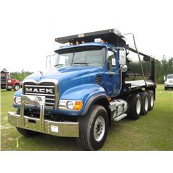 2007 MACK CV713 TRI-AXLE DUMP