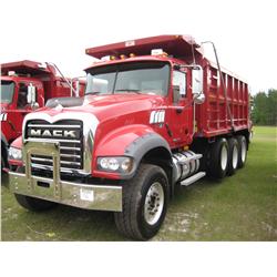 2007 MACK CTP713 TRI-AXLE DUMP