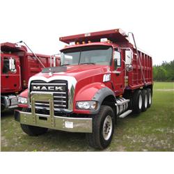 2007 MACK CTP713 TRI-AXLE DUMP