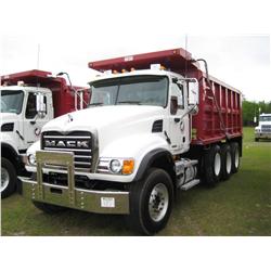 2007 MACK CV713 TRI-AXLE DUMP