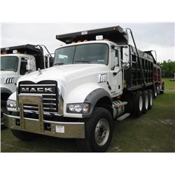 2007 MACK CTP713 TRI-AXLE DUMP