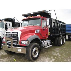 2007 MACK CTP713 T/A DUMP