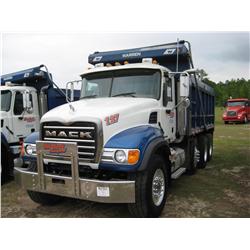 2006 MACK CV713 TRI-AXLE DUMP