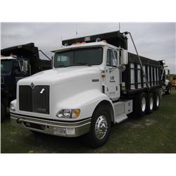 1999 INTERNATIONAL 9200 TRI-AXLE DUMP