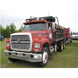 1993 FORD 8000 TRI-AXLE DUMP