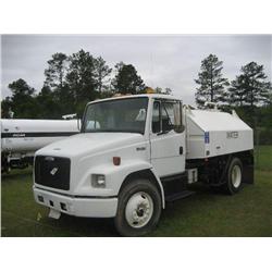 2000 FREIGHTLINER S/A WATER TRUCK