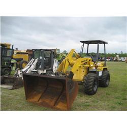 KOMATSU WA50 RUBBER TIRED LOADER
