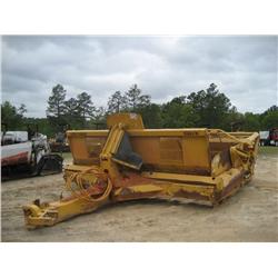 JOHN DEERE 1814C HYDRAULIC PULL PAN