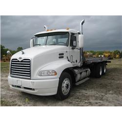 2001 MACK CX613 T/A ROLLBACK