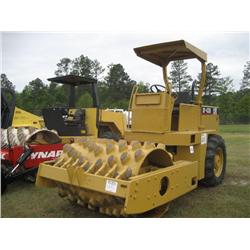 CAT CP433B VIBRATORY ROLLER
