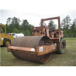 CASE W1102D VIBRATORY ROLLER