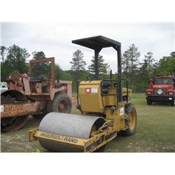 INGERSOLL-RAND SD40D VIBRATORY ROLLER