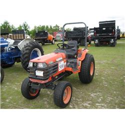KUBOTA B2710 FARM TRACTOR