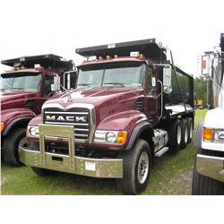 2007 MACK CV713 TRI-AXLE DUMP