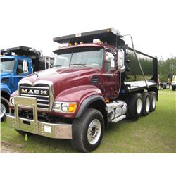 2007 MACK CV713 TRI-AXLE DUMP