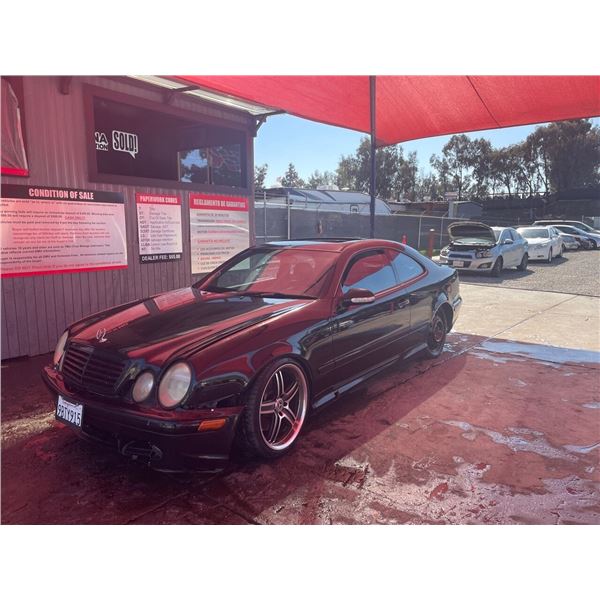 2001 MERCEDES-BENZ CLK