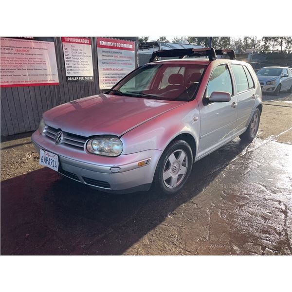 2002 VOLKSWAGEN GOLF