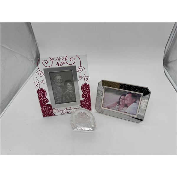 Anniversary Photo Frames - 25 year and 40 year