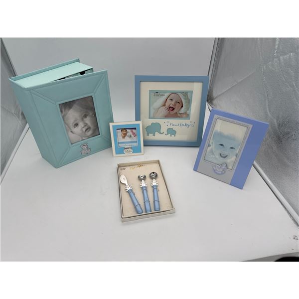 Baby - Blue - 3 frames, utensil set, Large blue memory holder