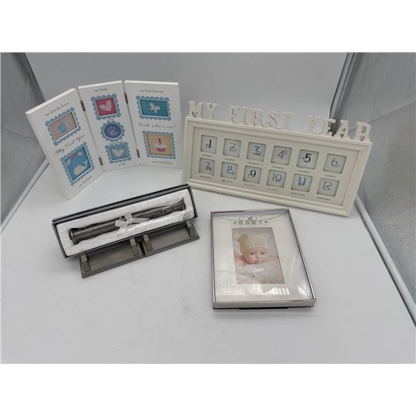 Baby - First year frame, 0-1 yr photo frame, baby frame, birth certificate holder with stands